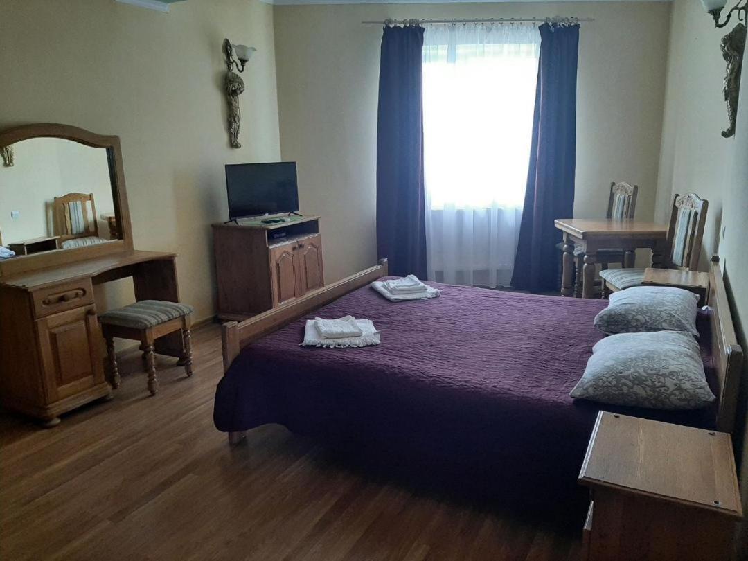 Hotel Nikolet 무카체베 외부 사진
